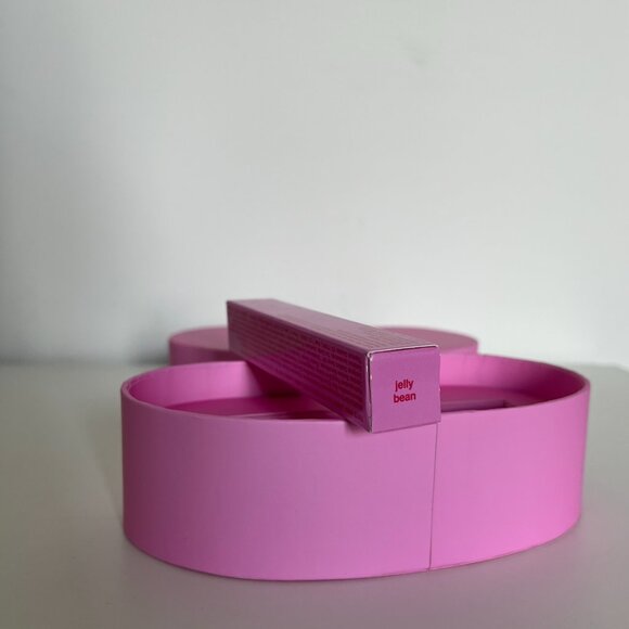 rhode skin peptide lip treatment in 'jelly bean' in limited-edition box - Picture 4 of 7